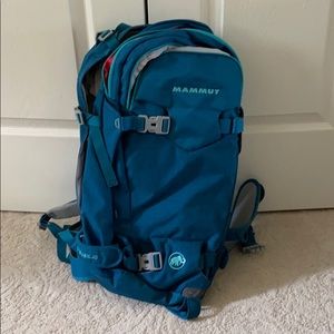Mammut Niva Ride 20L backpack